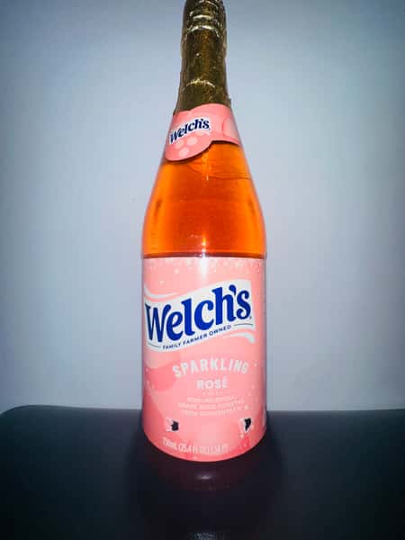 Welch's Sparkling Rosé Grape Juice Cocktail, 750ml Bottle