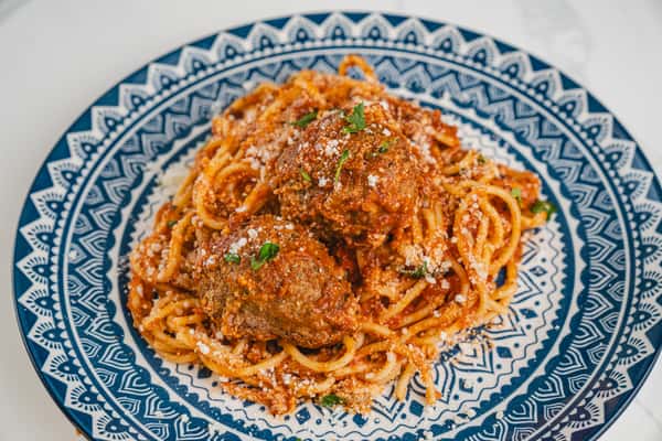 Kids Spaghetti & Cypriot Meatballs