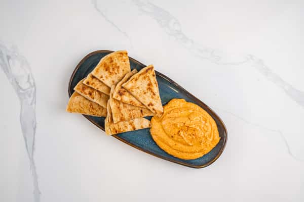 Hummus(Roasted Red Pepper)