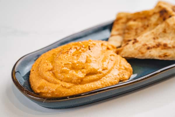 Hummus(Roasted Red Pepper)