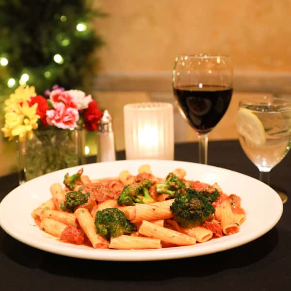 Rigatoni con Broccoli