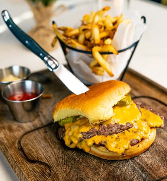 Calla Burger