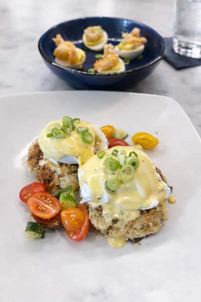 Eggs Bennie