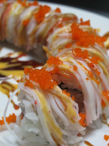 krab-crab-roll-popular-sushi-rolls-vegetarian-roll-combinations