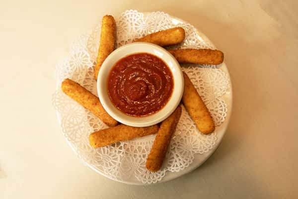 Homemade Mozzarella Sticks