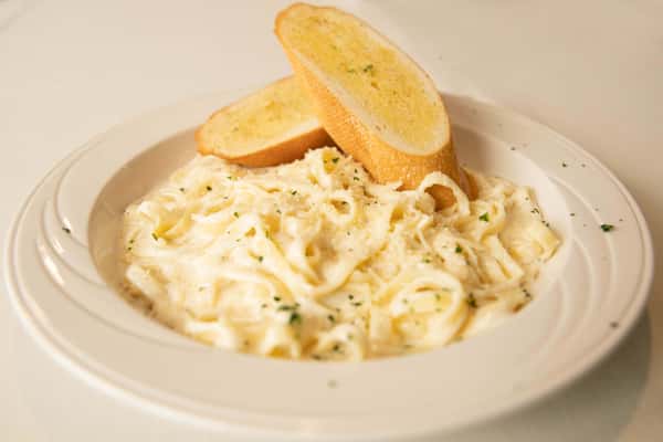 Fettuccini Alfredo