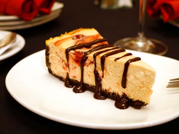 Enzos-Desserts-CherryCheesecake