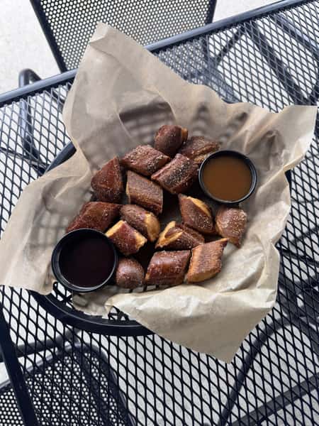 Cinnamon Sugar Pretzels