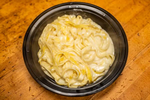 Fettuccine Alfredo