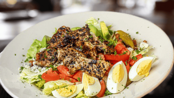 Blackened House Salad