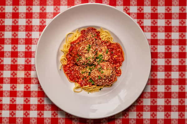 Spaghetti And Meatballs