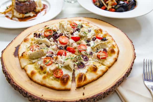 Mediterranean Pizza