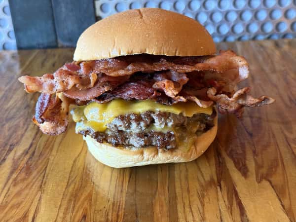 Boatload of Bacon Cheeseburger (1/2 lb.)