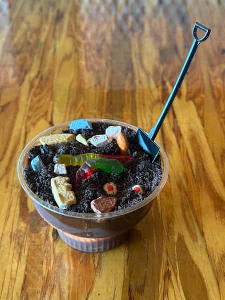 Dirt & Worms Cup