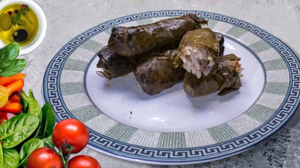 Dolmathes