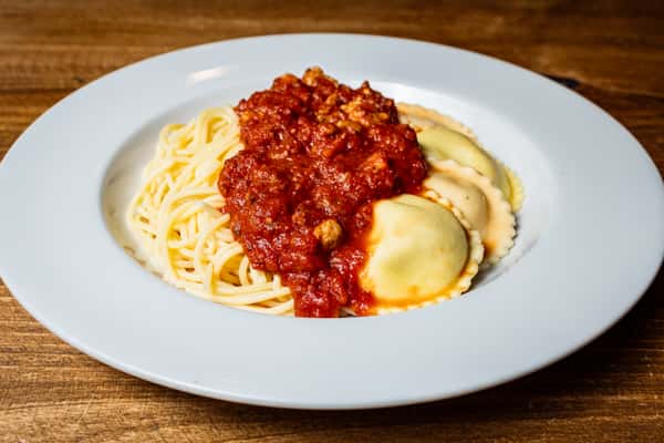 Ravioli & Spaghetti