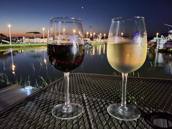 SUNSET WINE