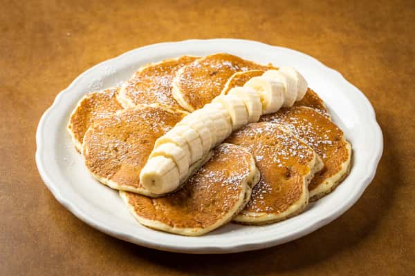 Banana Pancakes (460/920 cal)