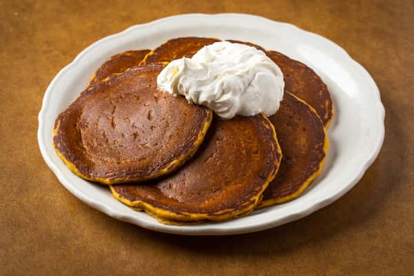 Pumpkin Pancakes (400/800 cal)