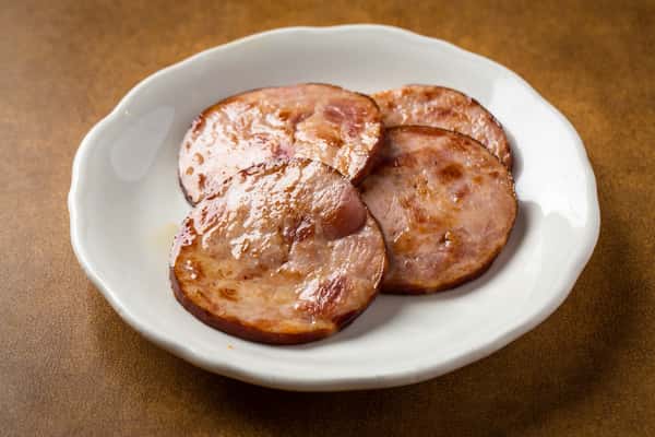 Canadian Bacon, Four slices (240 cal)