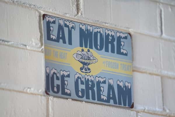 ice cream sign