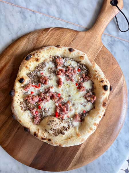 Sausage, truffle cream & chilli