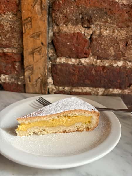 Torta della nonna