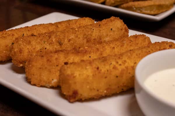mozzarella sticks