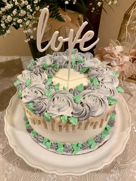 shower cake