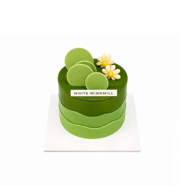 Mini Matcha Mousse Cake