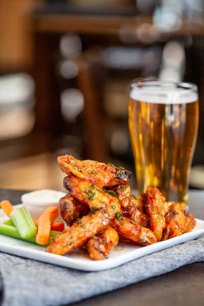 Chicken Wings (8)
