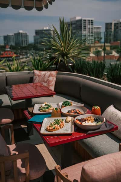 Food & Cocktails