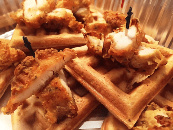 Chicken and Belgian Waffles (Feeds up to 10 ppl or more)