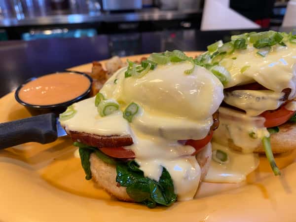 Eggs Benny