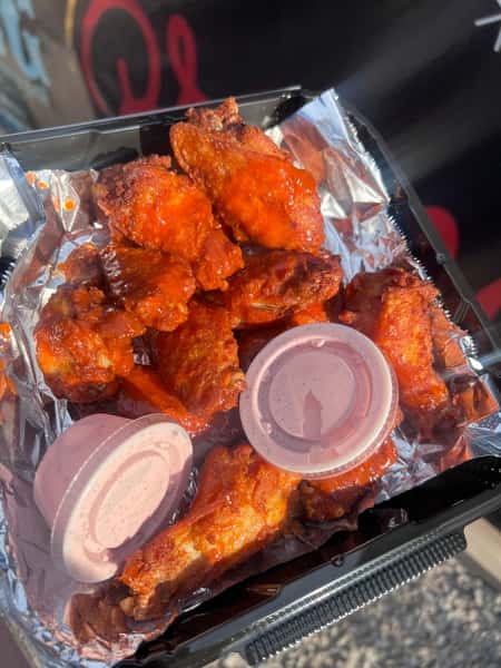 12 Wings