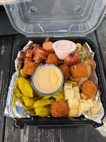 Bar-B-Qutie Box