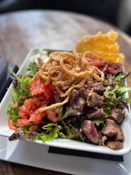 Grilled Steak Salad
