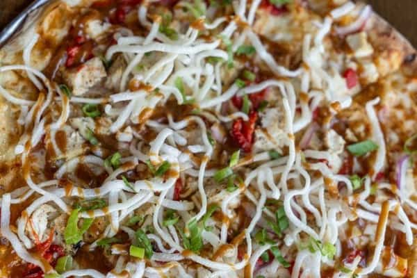 Large Chicken Thai Pie