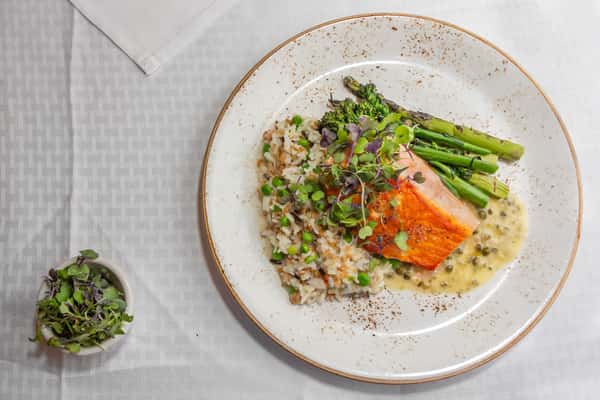Salmon Piccata