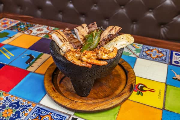 Molcajete Chingon