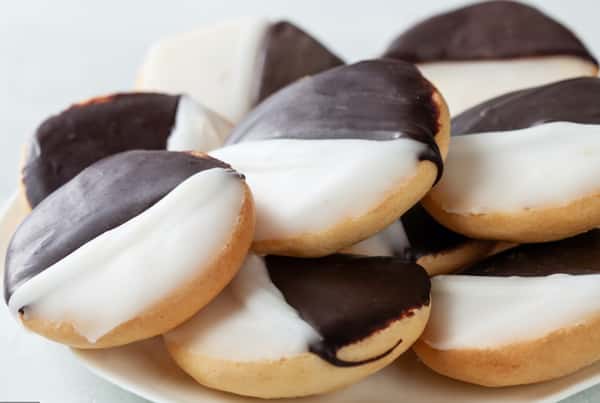 Black and white cookie