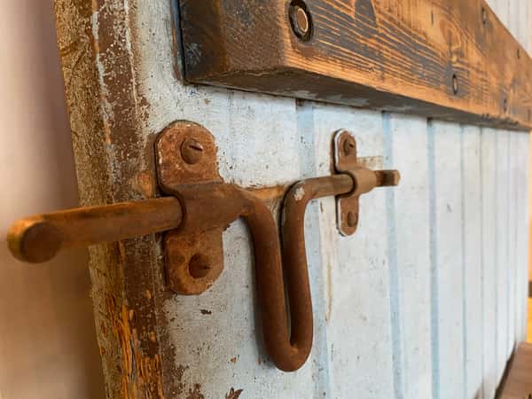 Barn door