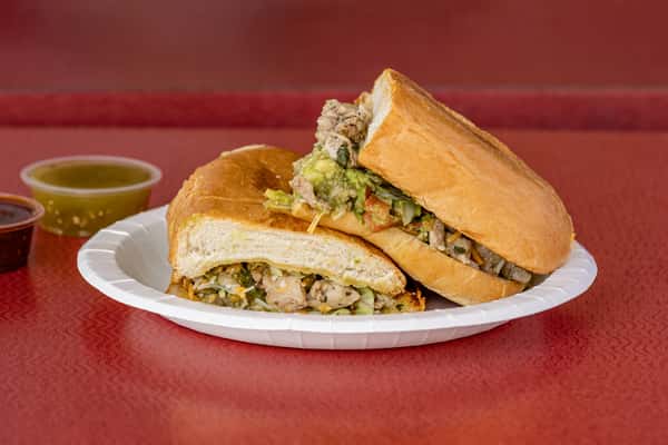 Pollo Asado Torta