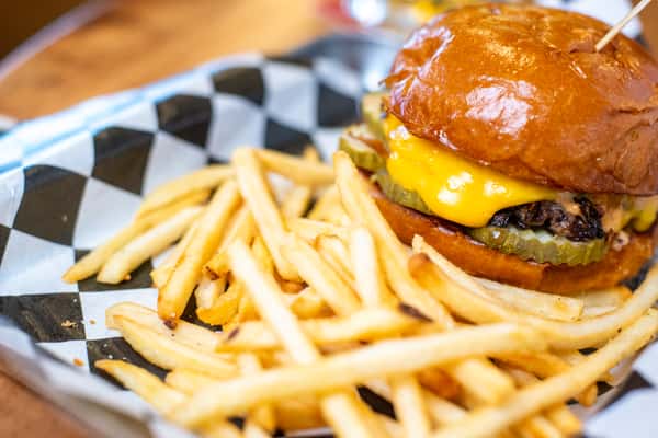 Classic Smash Burger