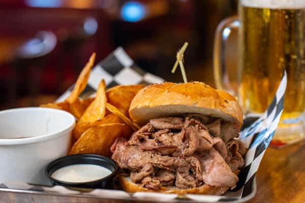 Mac's Favorite — Beef on Weck