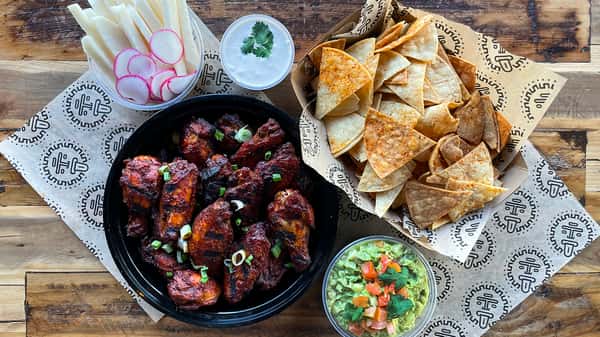 Picoso Wings and Guac