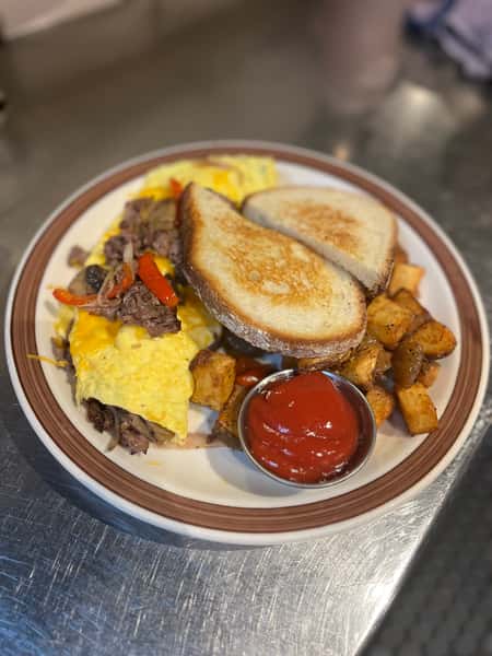 Chicken or Steak Fajita Omelette