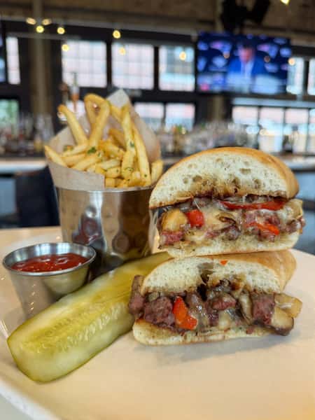 Did you know, we've got way more than just pasta?? Join us for lunch and try our delicious lineup of sandwiches like this steak & cheese on locally made @pain.davignon ciabatta! 
Available Monday-Friday 11:30-3, excluding Monday holidays ✨
