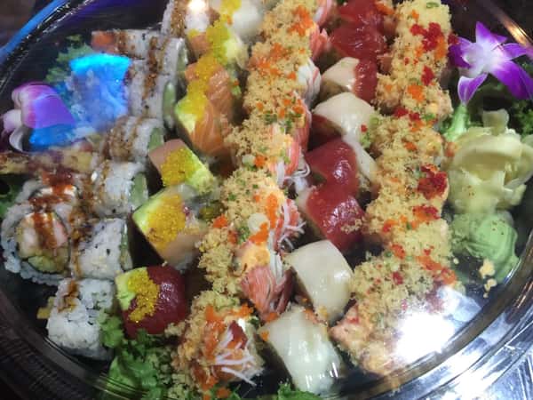 close up picture of a sushi platter to go