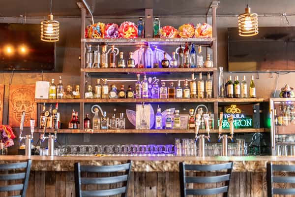 bar